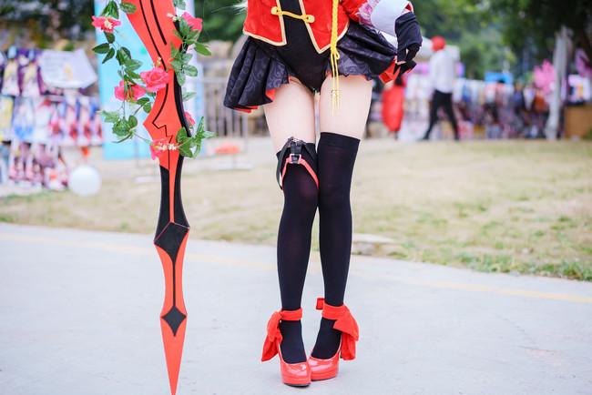 欧足联重击欧冠超级航母,被禁赛的曼城该何去何从?‘足球直播’(图3) 爱看球